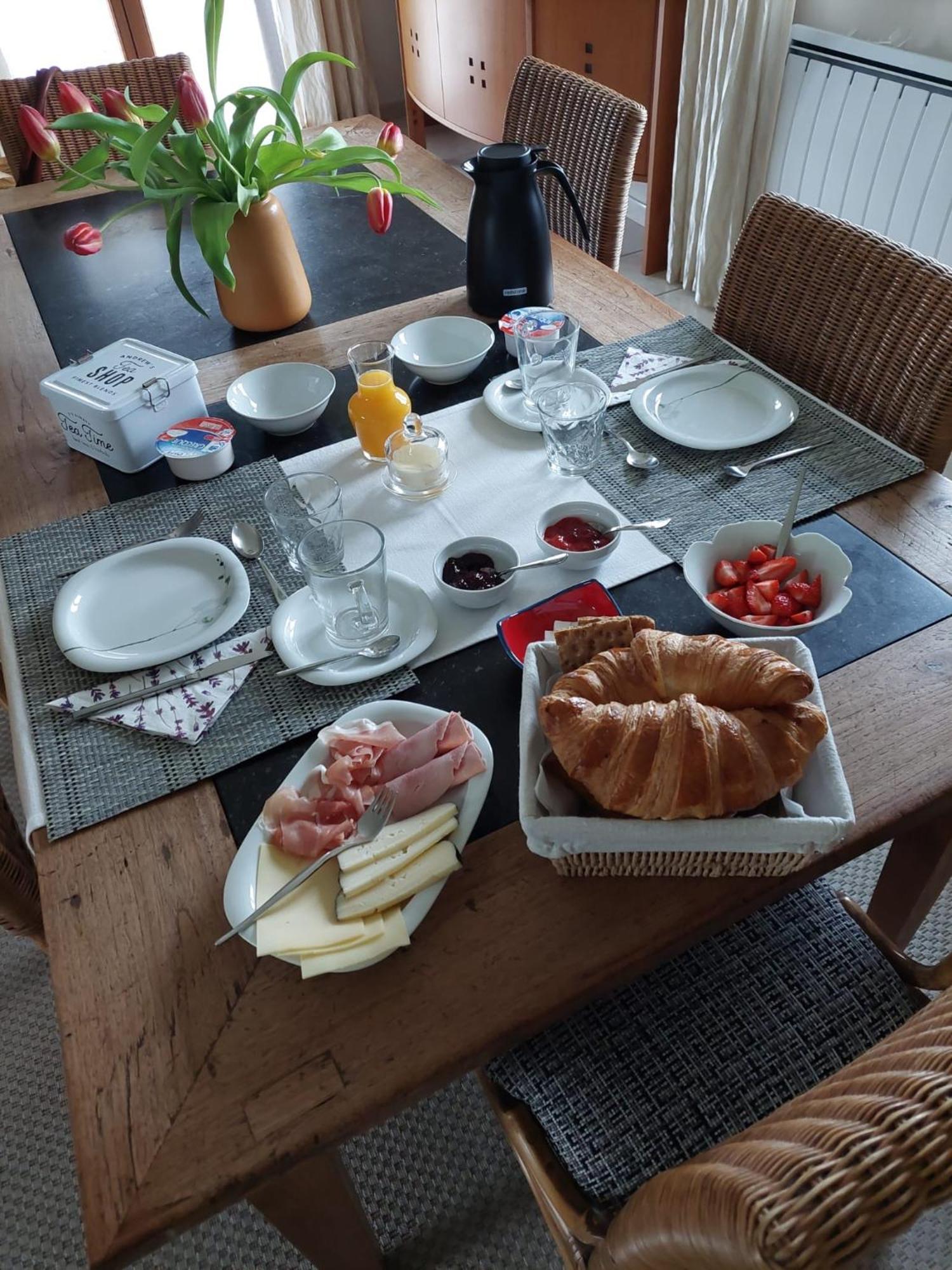 Aux Trois Muriers Villeneuve-sur-Lot Eksteriør bilde